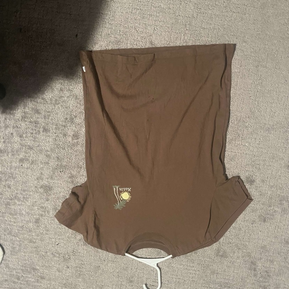 H and M tee